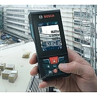 Лазерный дальномер Bosch GLM 120 C + BT 150 (0.601.072.F01)